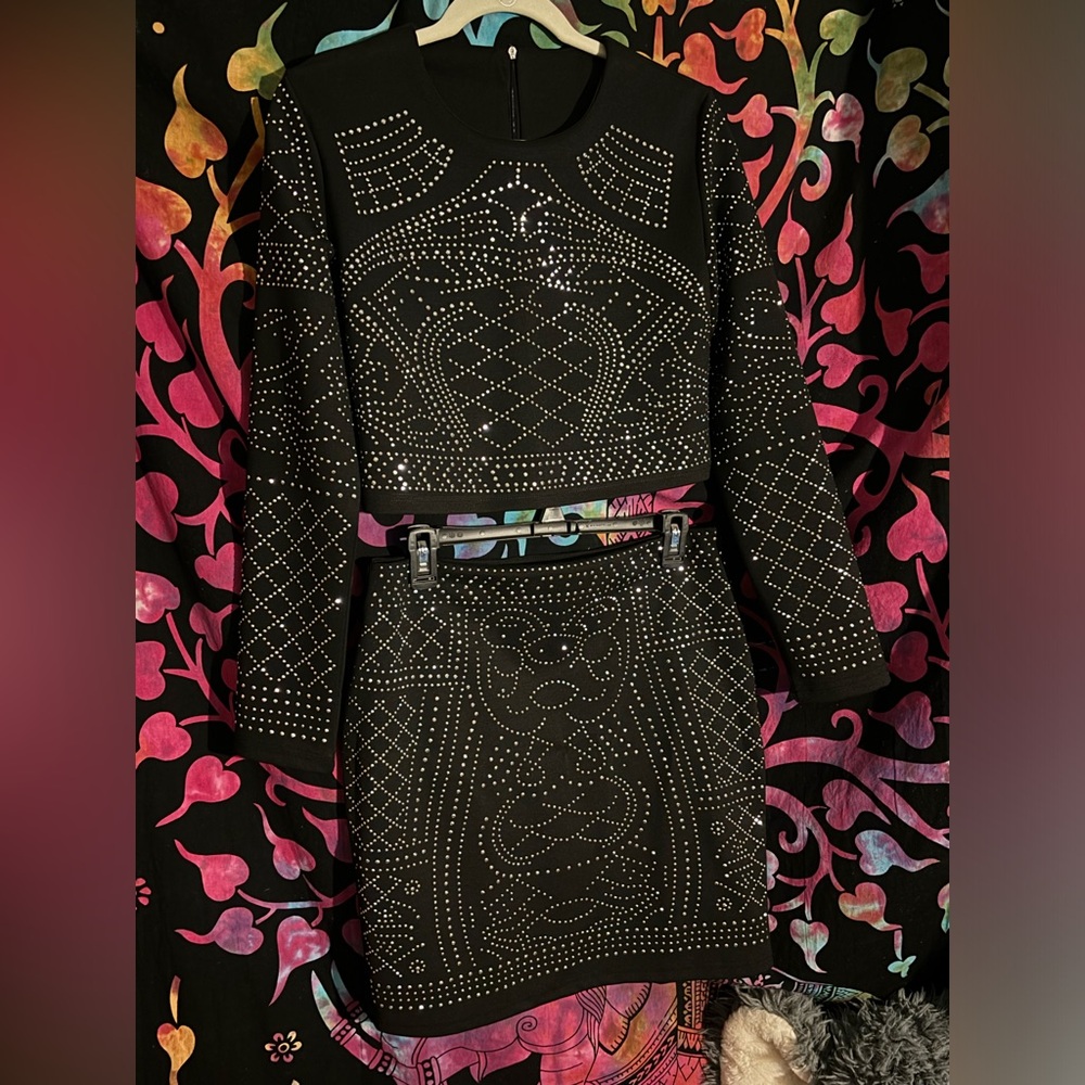 MeaEor 2 Piece Studded Set